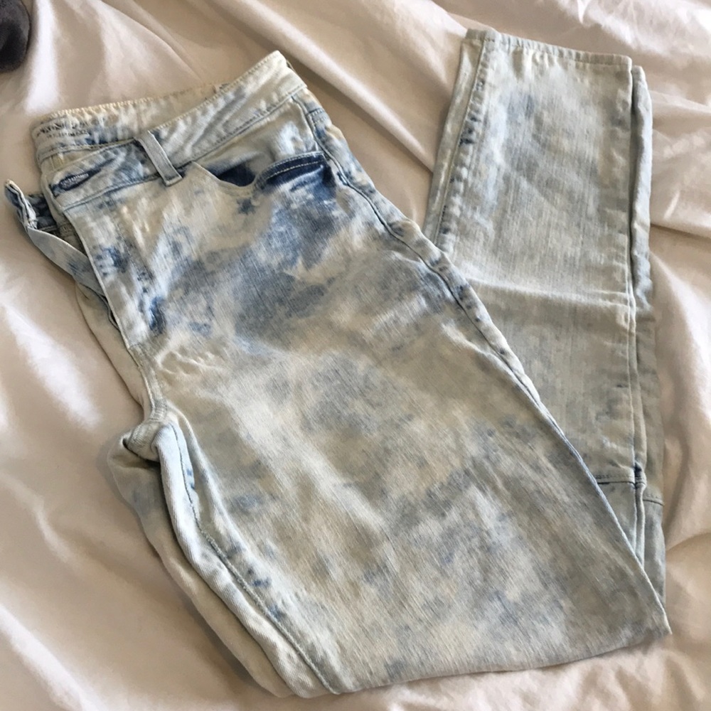 American Eagle acid wash jeans!